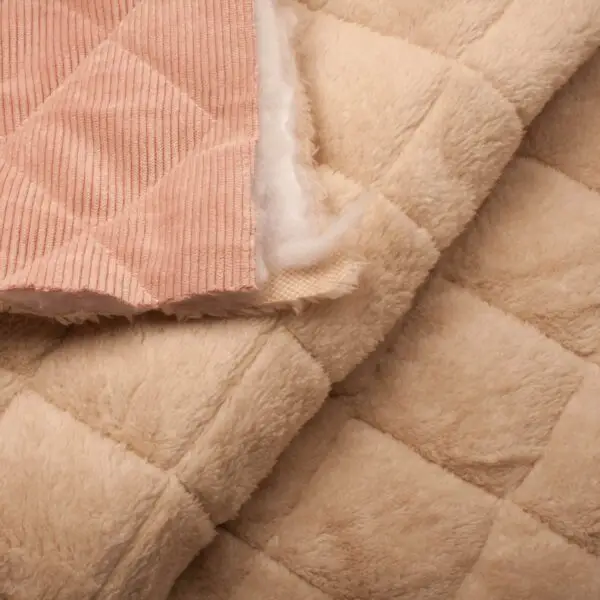 Tissus Matelassé Velours Fourrures Rose – Image 4