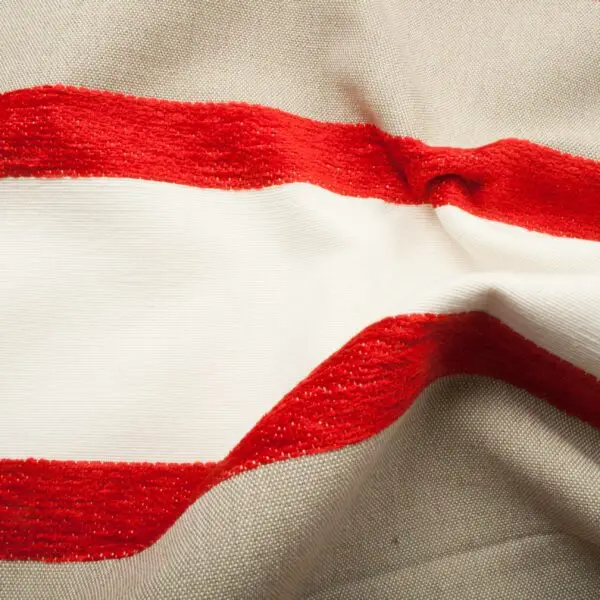 Tissus ameublement jacquard delikia rouges – Image 3