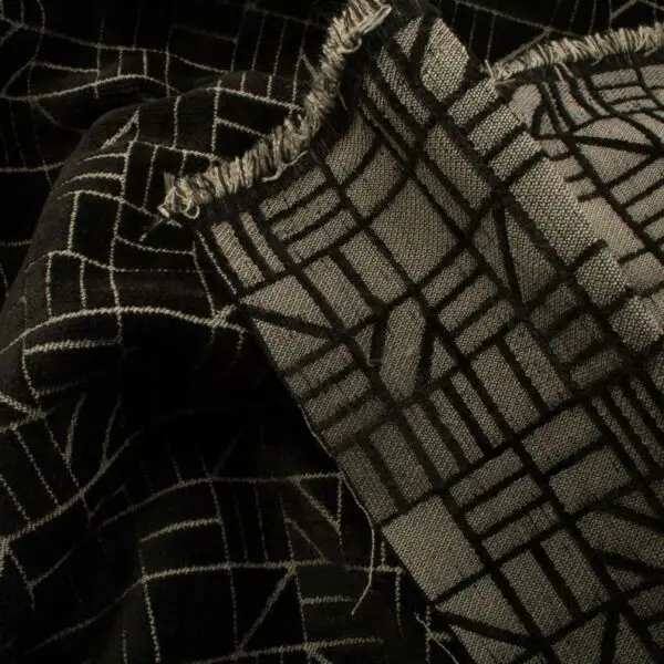 Tissus ameublement jacquard mandéon noir – Image 3
